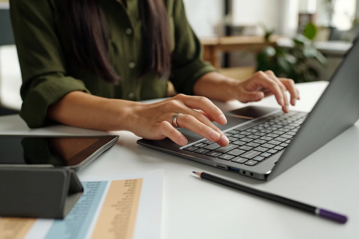  Ponad pół miliona laptopów dla nauczycieli. MEN ogłasza cyfrową rewolucję w szkołach