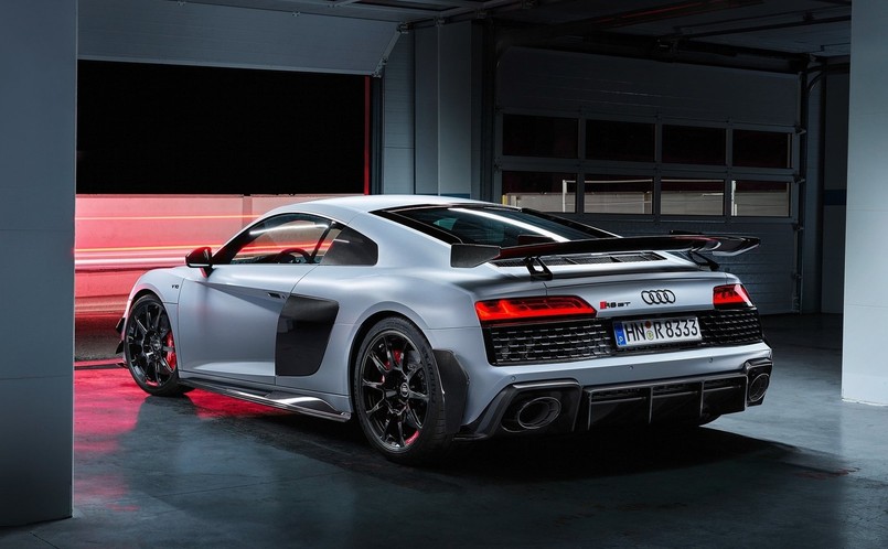 Audi R8 Coupe V10 GT RWD