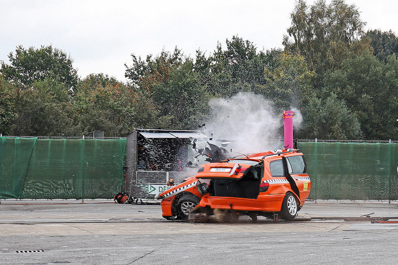 Peugeot 406 Kombi w teście zderzeniowym