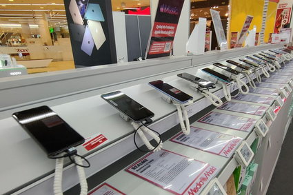 Każdy nowy smartfon ma mieć wgrane rządowe aplikacje