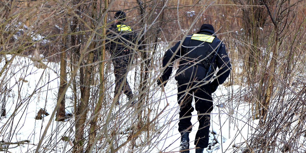 Makabryczne odkrycie na Lubelszczyźnie. Na spacerze z psem znalazł rozczłonkowane ciało