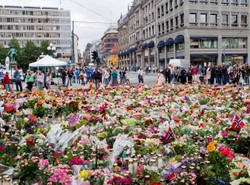 Norwegia uczciła minutą ciszy ofiary tragedii