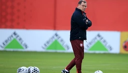 Urban w meczu z Nową Zelandią postawi na nowe twarze. Grabara wejdzie do bramki