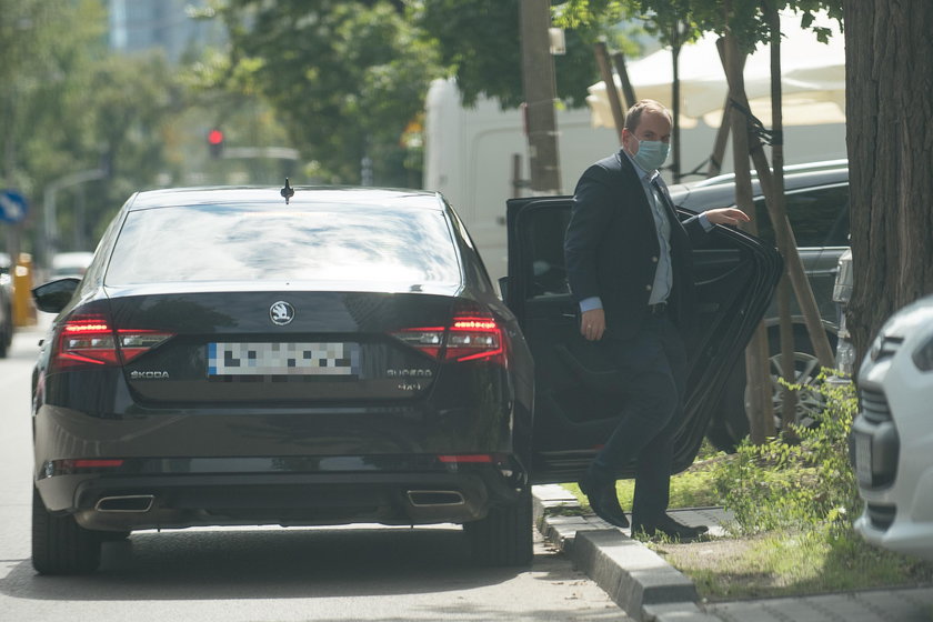 Minister Andruszkiewicz wyrwał się z pracy...