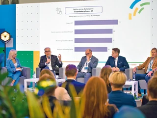 W panelu „Stan cyfryzacji w Polsce. Czas na działania” udział wzięli (od lewe)j: Beata Mońka (RASP), Paweł Jakubik (Microsoft), Radosław Kowalski (KPMG), Aleksander Kutela (RASP), Andreas Maierhofer (T-Mobile Polska).