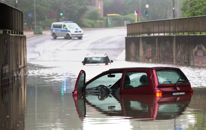 POWÓDŹ W NIEMCZECH