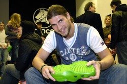 Promował Polskę w Europie i zachwycał kobiety. Tak dziś wygląda Polski Hydraulik [FOTO]