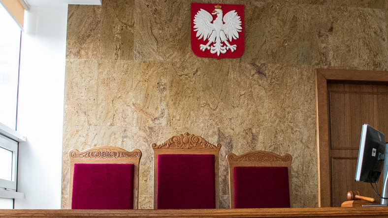 Toruń: akt oskarżenia przeciw Jarosławowi S. za nielegalne składowanie odpadów