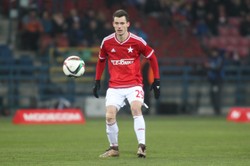 Ekstraklasa: Mączyński już po artroskopii kolana. Za pięć tygodni wróci do treningów