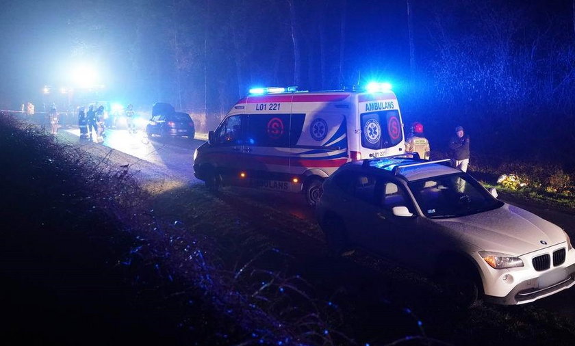 Tragiczny wypadek pod Puławami. Dwie 23-latki zginęły.
