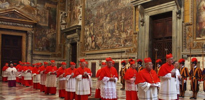 Tajemnice wyboru nowego papieża