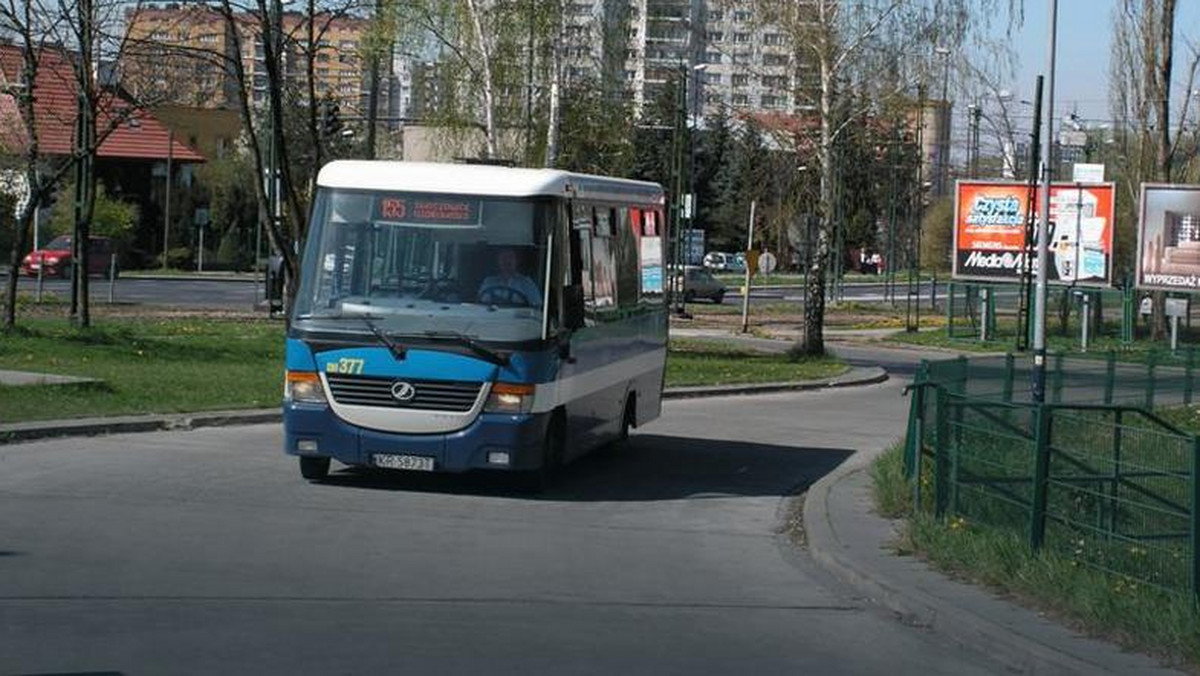 Wakacje coraz bliżej! Od soboty 24 czerwca wprowadzony zostanie wakacyjny rozkład jazdy krakowskiej komunikacji miejskiej. Wraz z nim zmianie ulegnie kursowanie niektórych linii autobusowych.