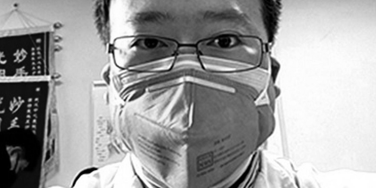Koronawirus z Wuhan zabił lekarza, który ostrzegał przed nim