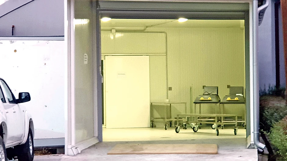 Da li je u pitanju samo iracionalni strah komšija ili se krši zakon?