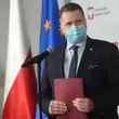 Polska dobrze, UE źle. Polski Ład Czarnka to nie edukacja, tylko propaganda