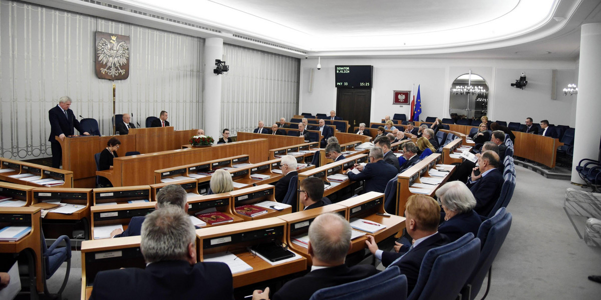 Senat przyjął nowelizację o systemie oświaty