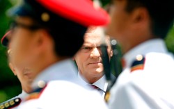 Tusk w Singapurze. Namawiał do kupna oblilgacji