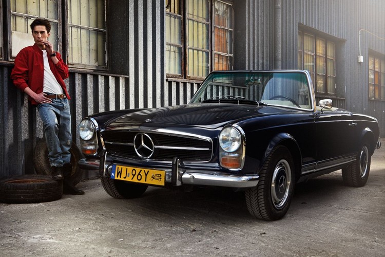 Kamil Stoch i Mercedes 280 SL