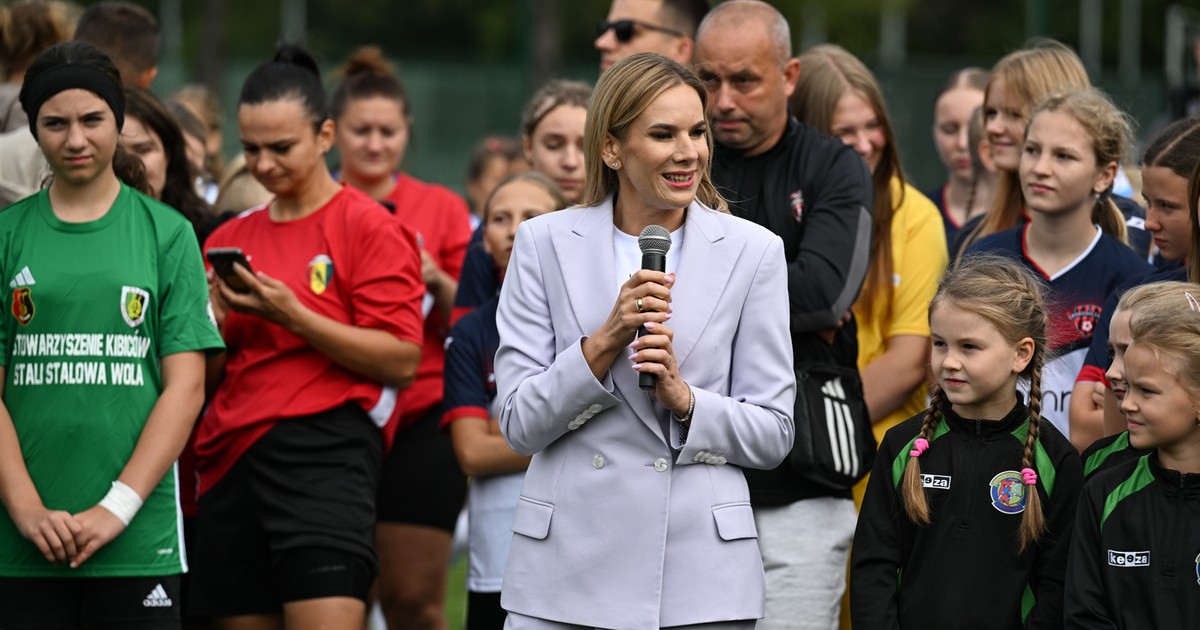 Pierwsze oficjalne wystąpienie Marty Nawrockiej. Zwróciła się do kobiet