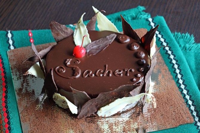 Saher torta