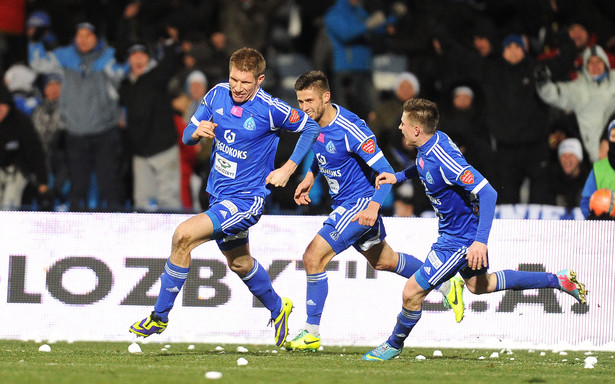 T-Mobile Ekstraklasa: Ruch rządzi na Górnym Śląsku. Wygrał derby 2:1