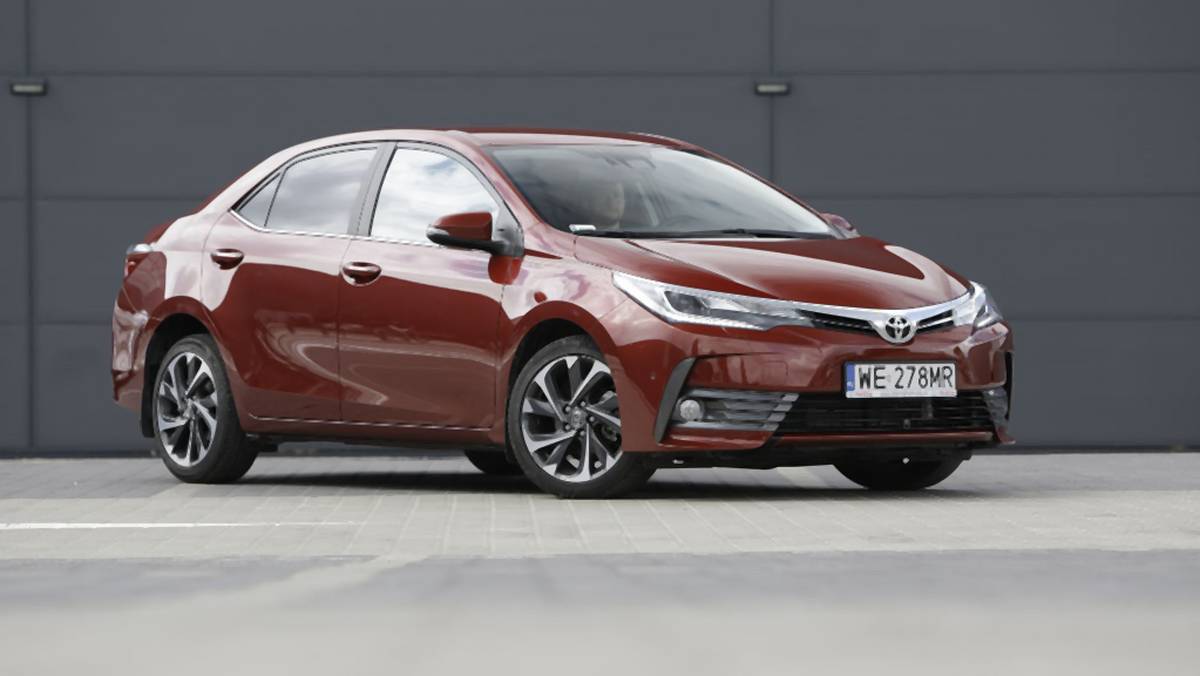 Toyota Corolla 1.6 - zwyczajnie dobre auto (Test, Opinie, Dane techniczne)