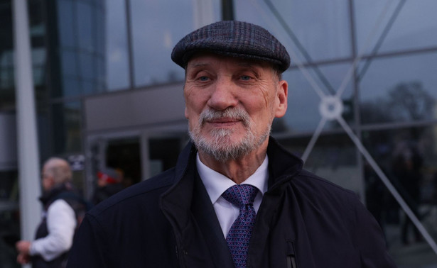 Poseł PiS Antoni Macierewicz