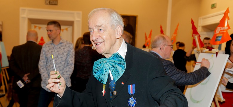 Andrzej Rosiewicz bardzo późno wyprowadził się z domu. Trudno uwierzyć, że dopiero wtedy