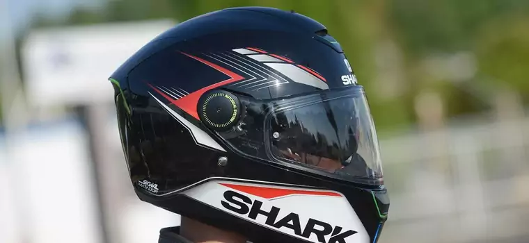 Kask Shark Skwal z blendą i diodami LED – powrót Jedi