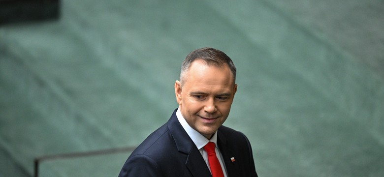 Dzwon Zygmunta milczał podczas zaprzysiężenia Nawrockiego. Protest dzwonników
