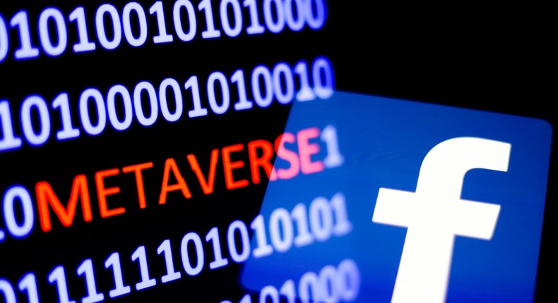 Facebook will be focusing on the metaverse.
