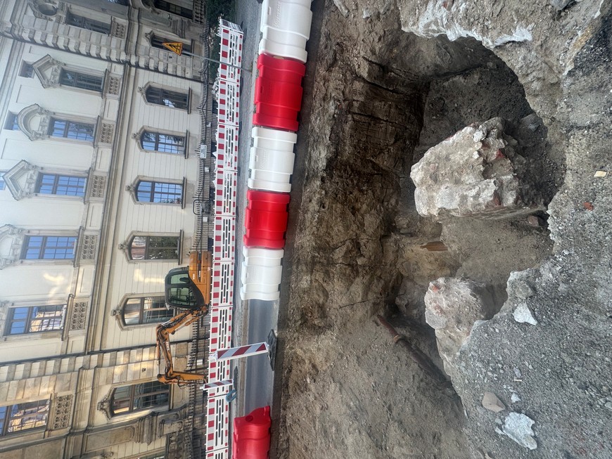 Historyczne mury na ul. Bożego Ciała