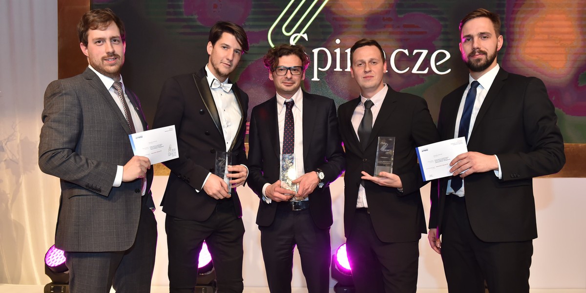 Zespół Maurent PR i Azotów po odebraniu Złotych Spinaczy 2015