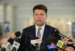 Sejm wraca do projektów ustaw o Trybunale, ale bez pomysłów Nowoczesnej. 'To zasłona dymna'