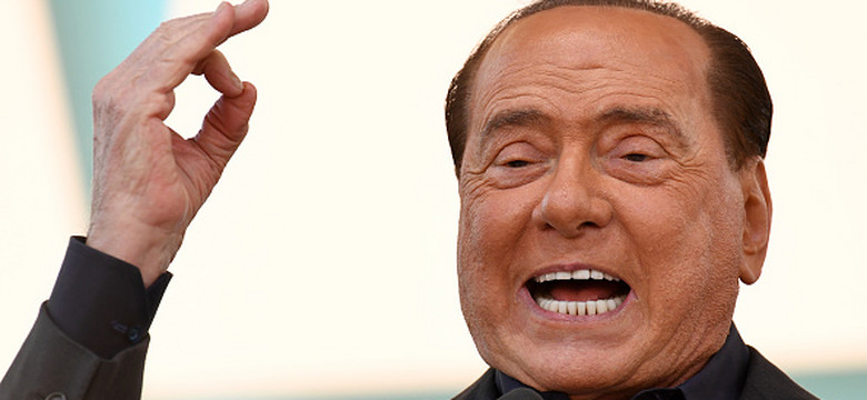 Jak zhańbiony miliarder zamierza "uszczęśliwić wszystkich". Silvio Berlusconi wraca na polityczne salony