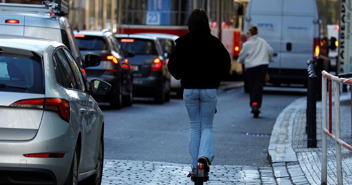 Wielkie miasto zakazuje hulajnóg. Ujawnia powód