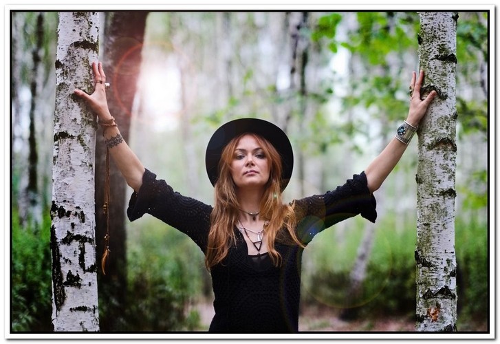 Ania Rusowicz na zdjęciach z nowej sesji