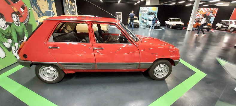 50 lat Renault 5