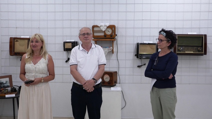 Aparat iz doba ex YU foto RINA