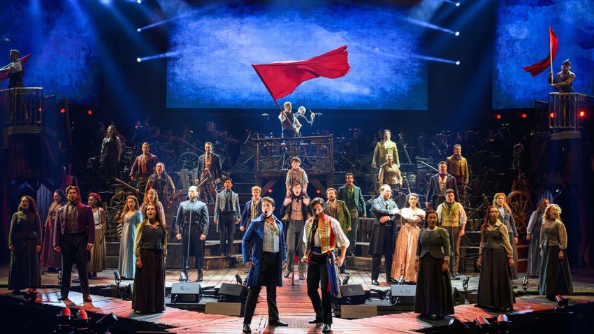 Do You Hear the People Sing? - pesma iz mjuzikla Jadnici pružala je Safiju utehu u zatočeništvu | Foto: James Gourley / Getty Images