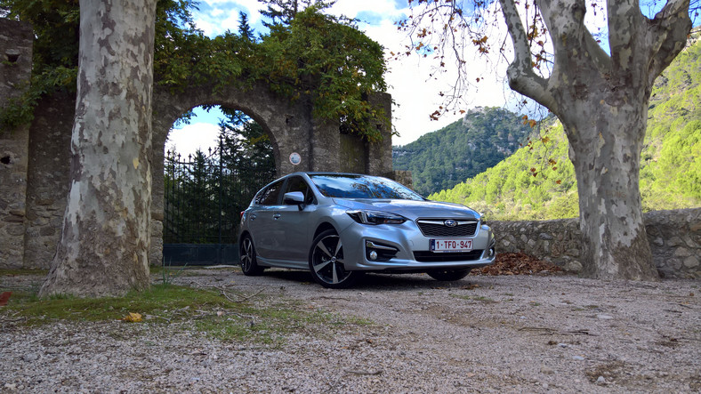 Nowe Subaru Impreza pod względem wymiarów jest bardzo zbliżone do poprzednika.