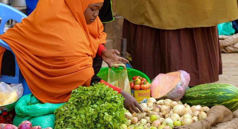 Ethiopia's inflation declines slightly to 32.50% in August