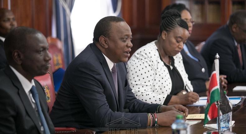 President Uhuru Kenyatta, DP William Ruto and Foreign Affairs CS Monica Juma during a meeting with visiting delegates from DRC Congo (PSCU)