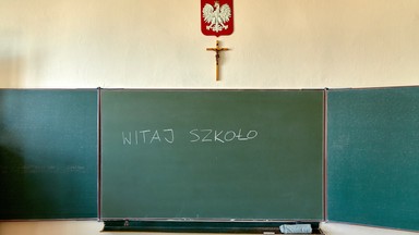 Dyrektorzy szkół nie widzą, że na religię chodzi coraz mniej uczniów?