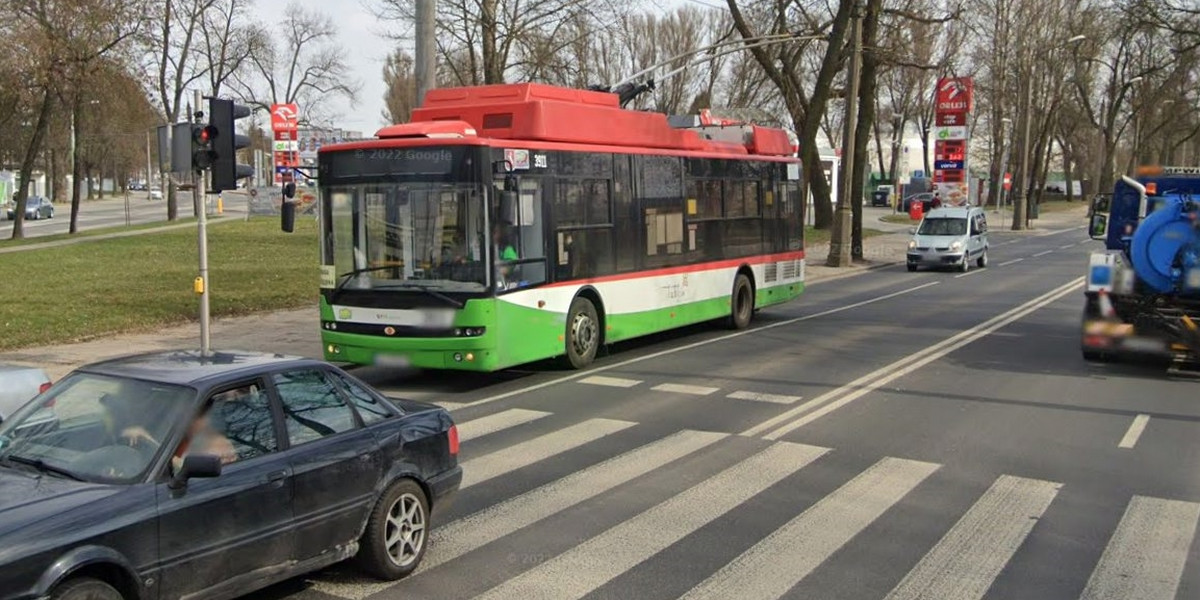 Kierowca trolejbusu w Lublinie uratował młodą kobietę. 