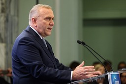 Schetyna: Najwyższy czas wprowadzić związki partnerskie