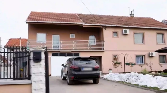 "KRŠ OD ČOVEKA, PROPAST PORODICE!" Komšije oplele po Bebici