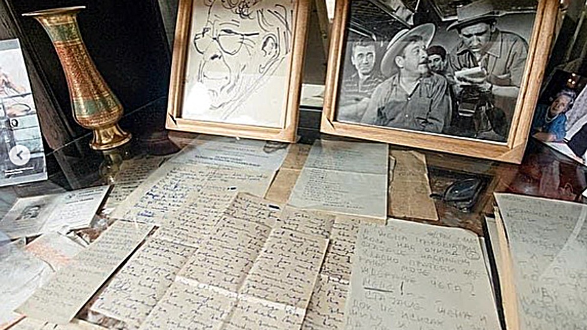 galerija Adligat Inđija izložba Pavle Vuisić