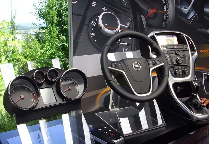 Materiały są miękkie a spasowanie dopracowane w najmniejszym szczególe. To widać i czuć