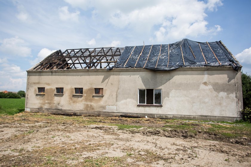 W dom rodziny Kaczmarków w Czarnym Sadzie uderzył piorun